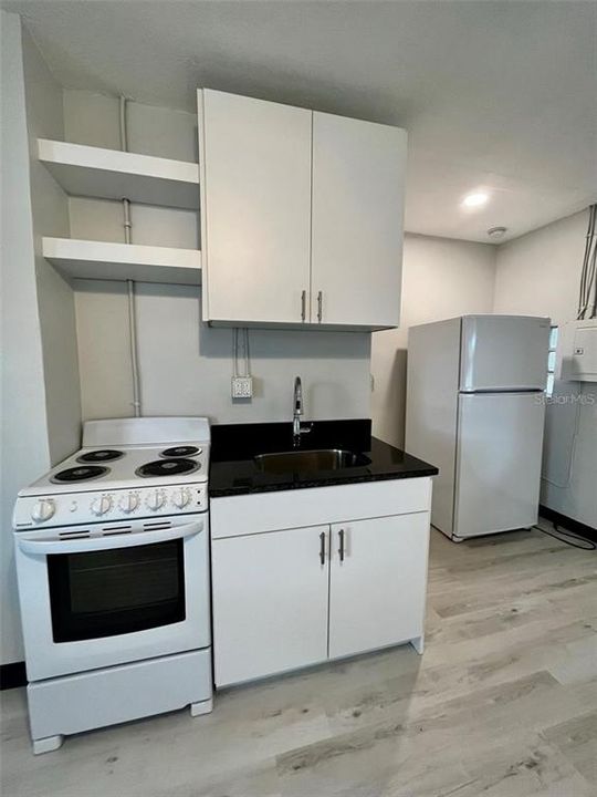 Recently Rented: $1,099 (0 beds, 1 baths, 400 Square Feet)