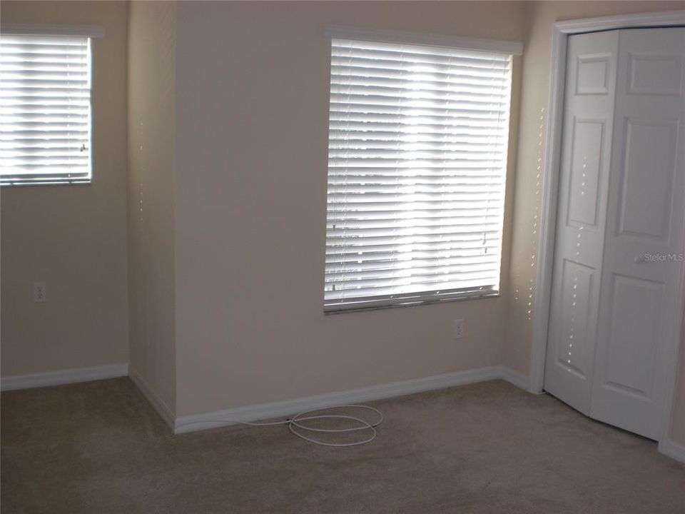 Guest bedroom