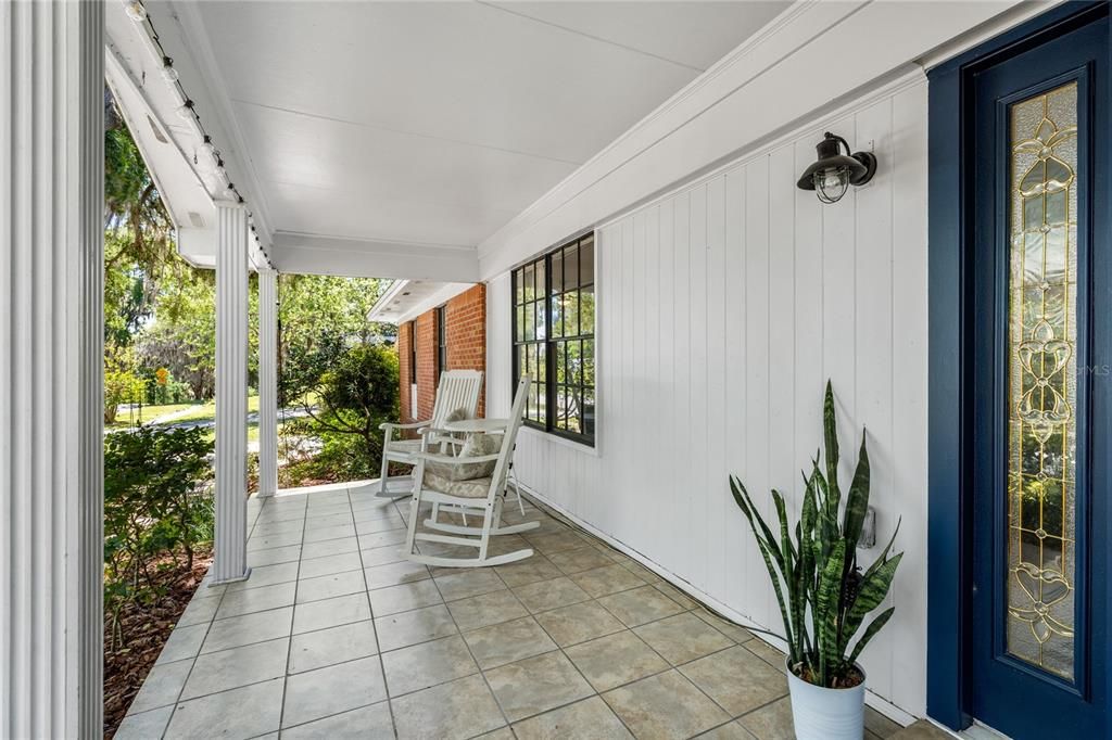 Active With Contract: $488,000 (4 beds, 2 baths, 2092 Square Feet)