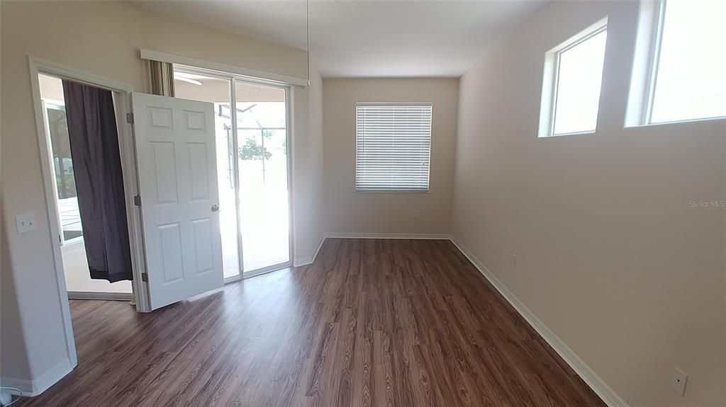 Recently Rented: $2,750 (4 beds, 3 baths, 2019 Square Feet)