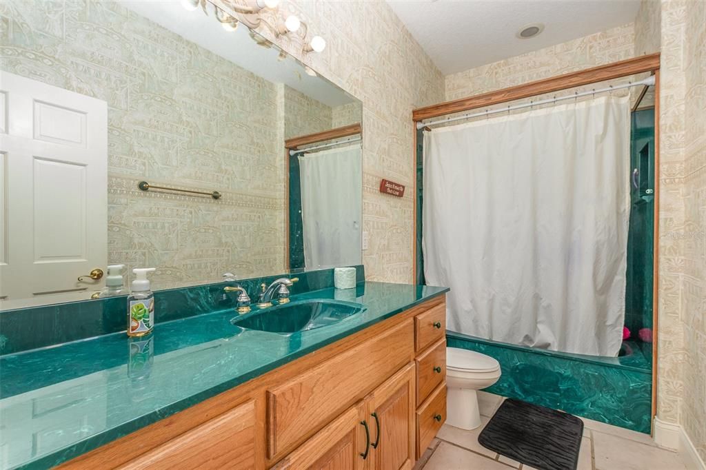 待售: $900,000 (3 贝兹, 5 浴室, 3560 平方英尺)
