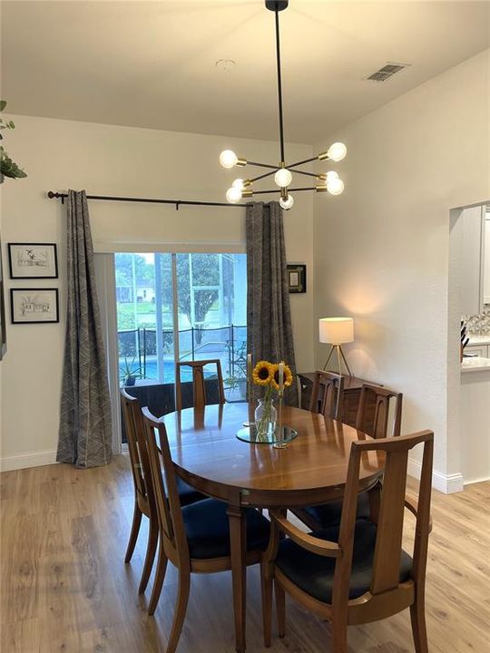 Active With Contract: $3,495 (3 beds, 2 baths, 1678 Square Feet)