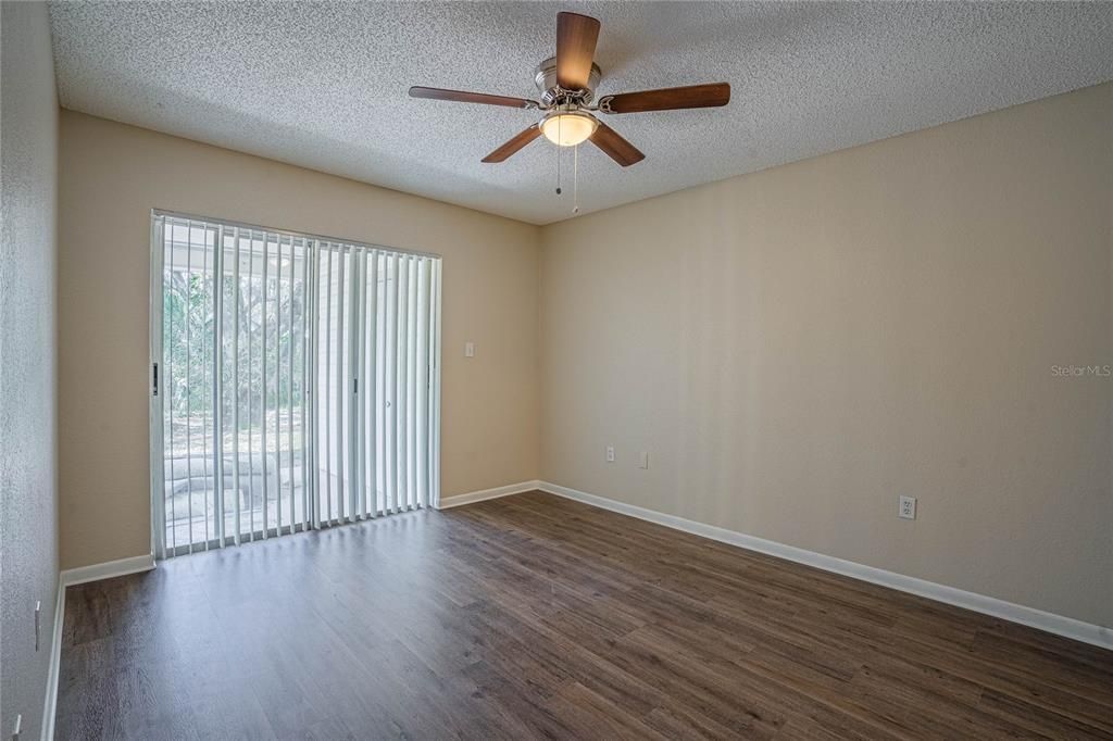 Recently Rented: $1,500 (2 beds, 2 baths, 2010 Square Feet)