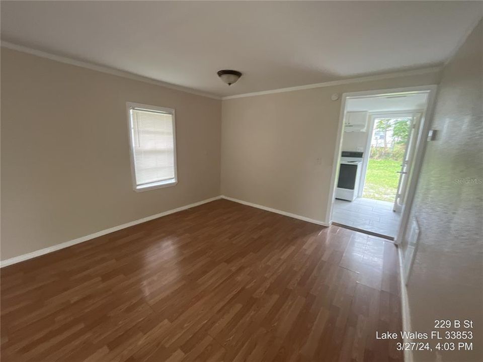 For Rent: $1,199 (2 beds, 1 baths, 768 Square Feet)