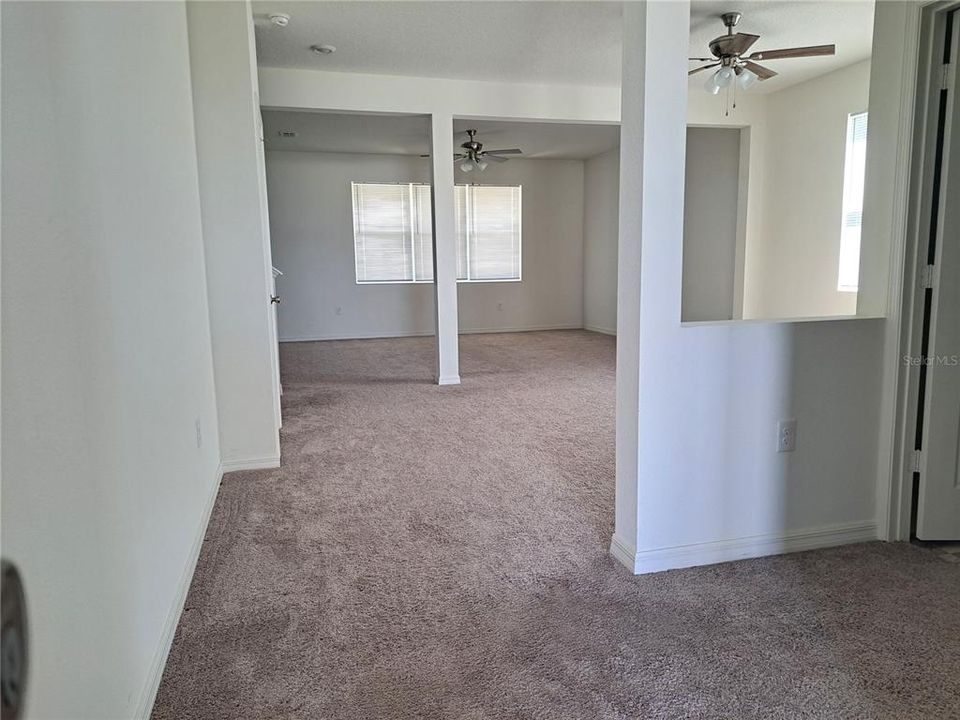 For Rent: $3,100 (5 beds, 3 baths, 3088 Square Feet)
