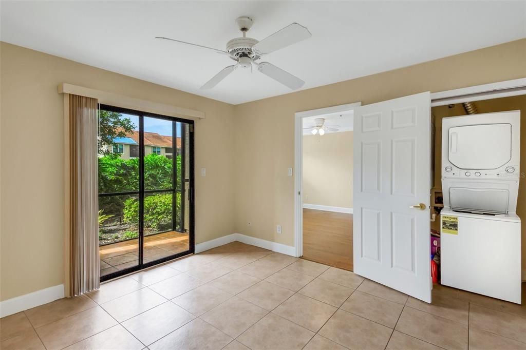 Master Bedroom with access to Lanai