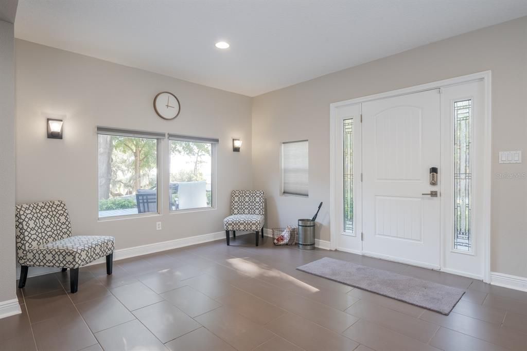 Active With Contract: $429,900 (3 beds, 2 baths, 1784 Square Feet)