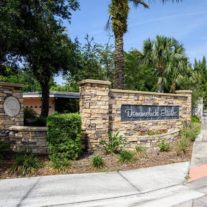 Active With Contract: $708,000 (4 beds, 3 baths, 2574 Square Feet)