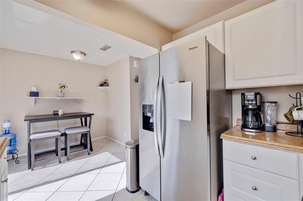 For Sale: $365,000 (2 beds, 1 baths, 1100 Square Feet)