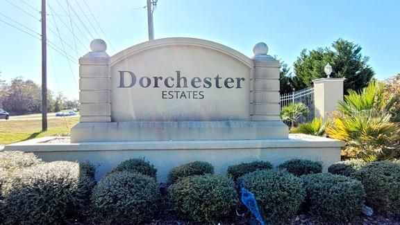 Dorchester Estates rear entrance off 40