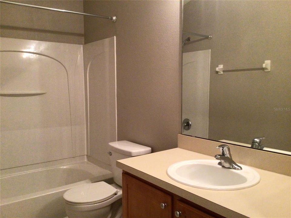 For Rent: $1,867 (2 beds, 2 baths, 1200 Square Feet)