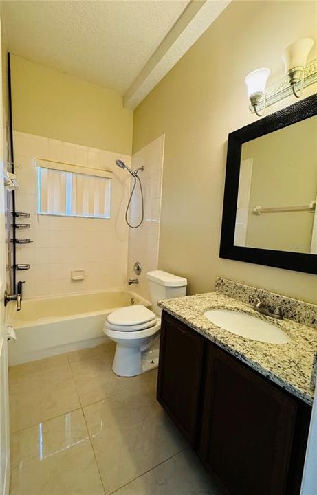 Недавно арендовано: $2,500 (3 спален, 2 ванн, 1778 Квадратных фут)