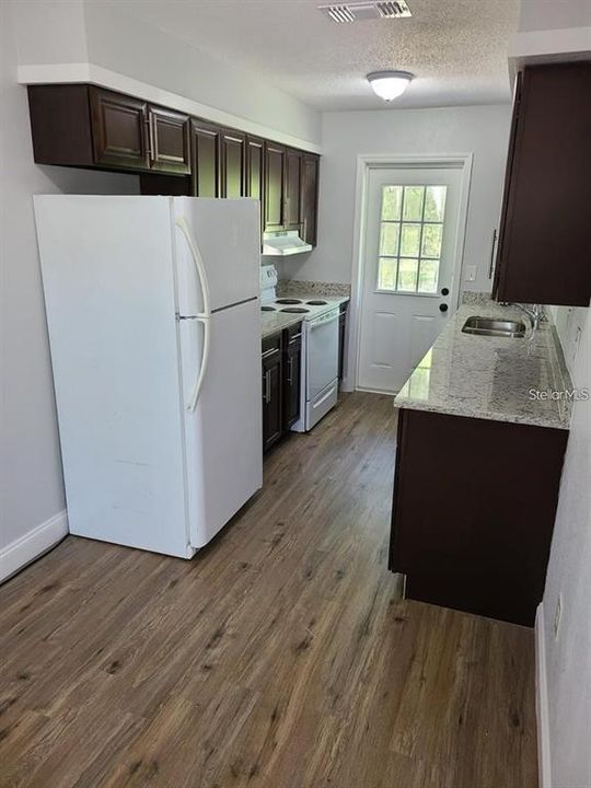 For Rent: $1,347 (2 beds, 1 baths, 784 Square Feet)