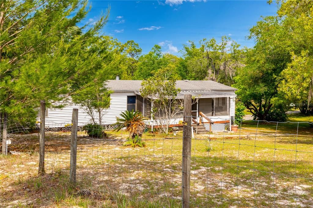 Recently Sold: $235,000 (3 beds, 2 baths, 1756 Square Feet)