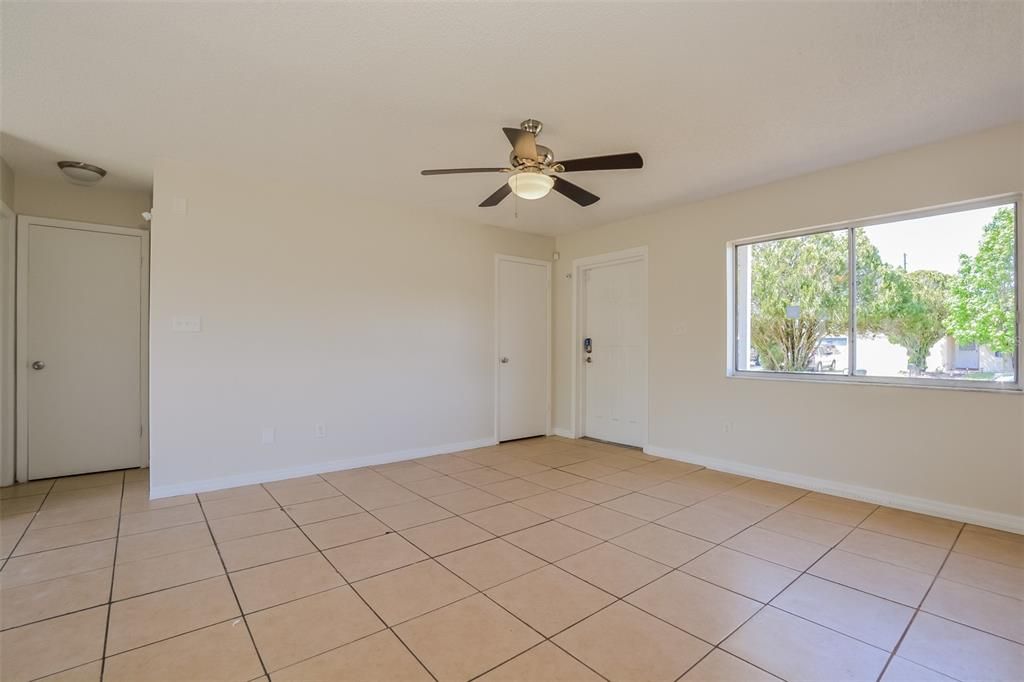 For Sale: $330,000 (4 beds, 2 baths, 1170 Square Feet)