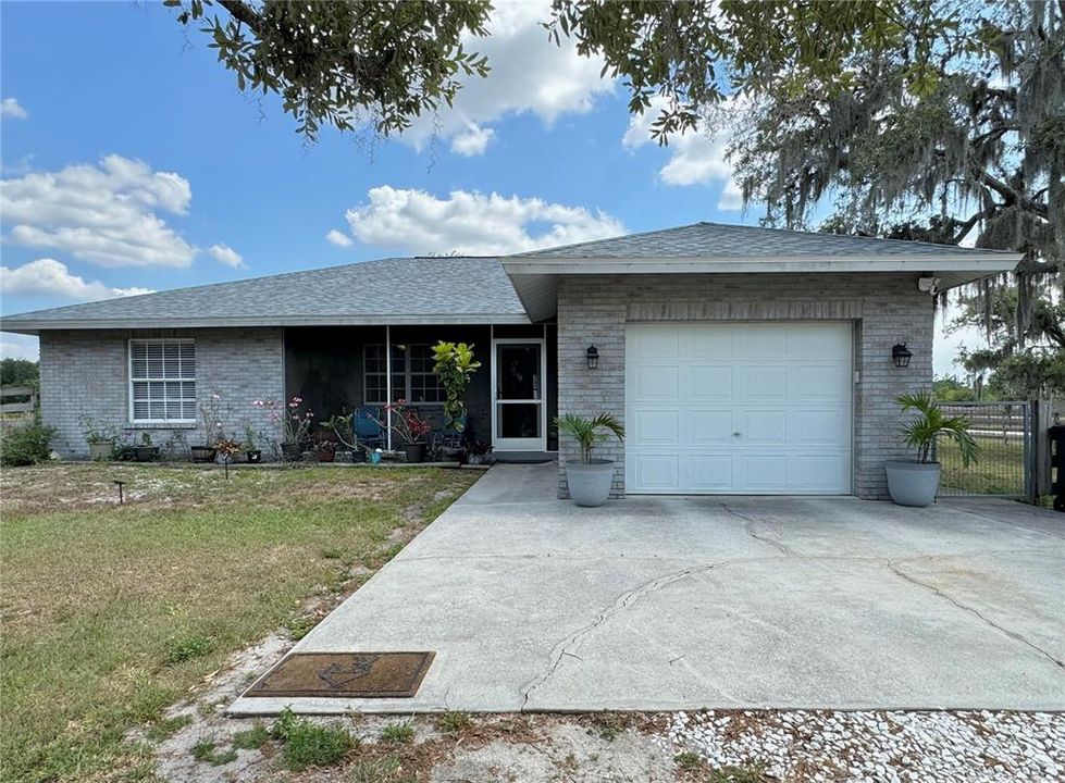 For Sale: $849,000 (3 beds, 2 baths, 1542 Square Feet)