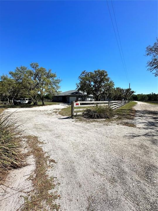 For Sale: $824,900 (3 beds, 2 baths, 1542 Square Feet)