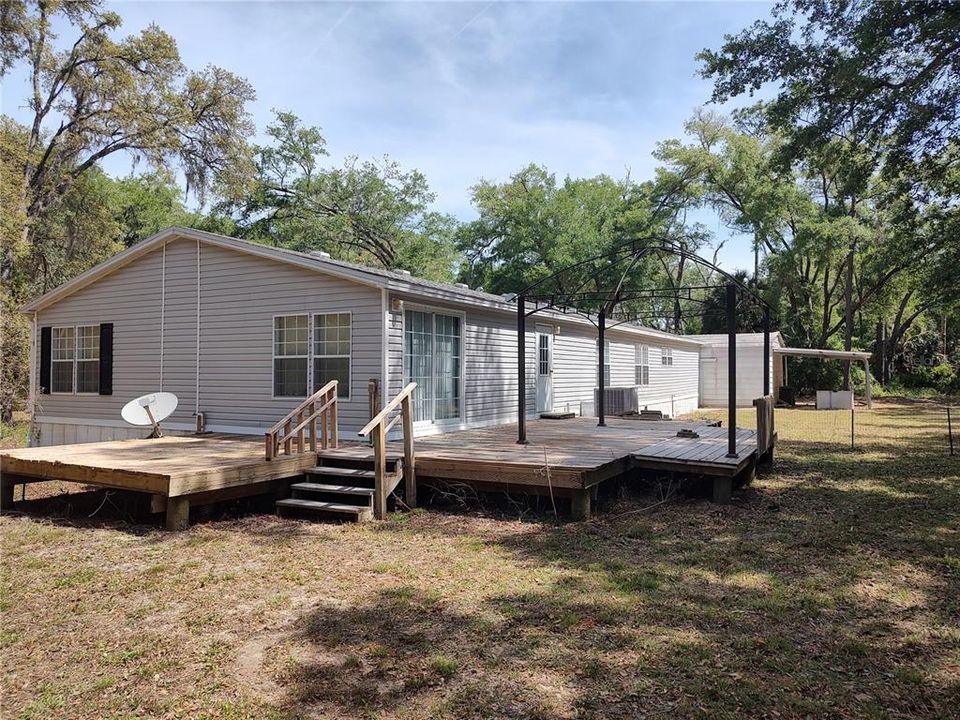 Recently Sold: $265,000 (4 beds, 2 baths, 2280 Square Feet)