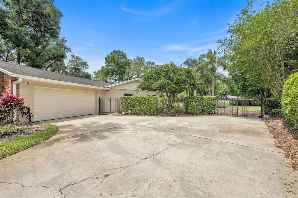Active With Contract: $869,000 (4 beds, 2 baths, 2214 Square Feet)