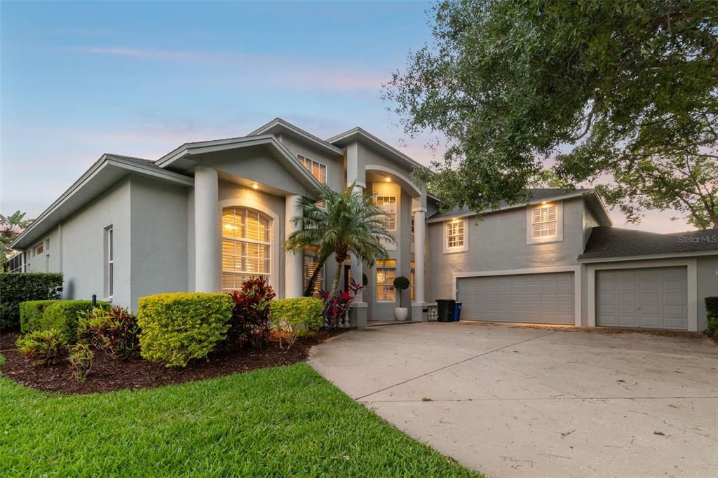 Recently Sold: $1,300,000 (4 beds, 4 baths, 3744 Square Feet)