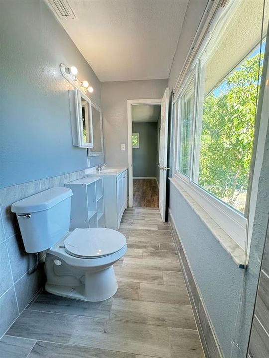 最近租的: $1,900 (3 贝兹, 2 浴室, 1250 平方英尺)