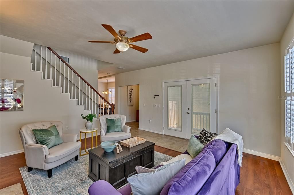 Active With Contract: $389,000 (3 beds, 2 baths, 2100 Square Feet)