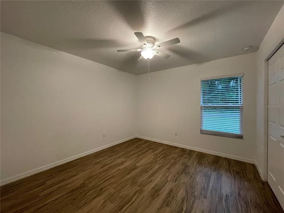 For Rent: $1,800 (3 beds, 2 baths, 1425 Square Feet)