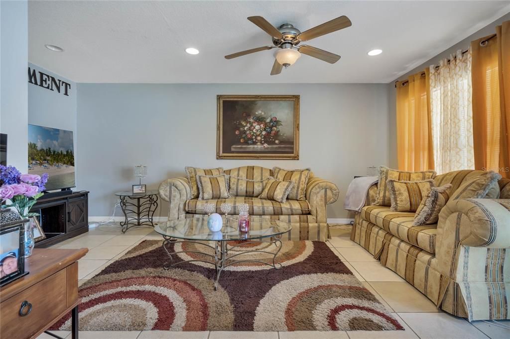 Active With Contract: $450,000 (0 beds, 0 baths, 2383 Square Feet)