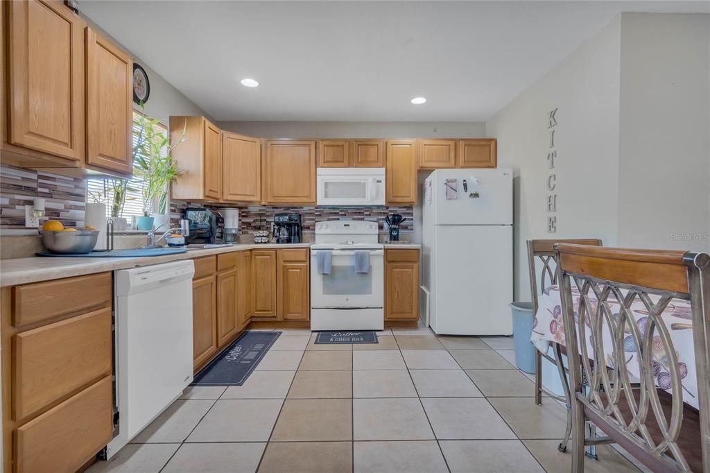 Active With Contract: $450,000 (0 beds, 0 baths, 2383 Square Feet)