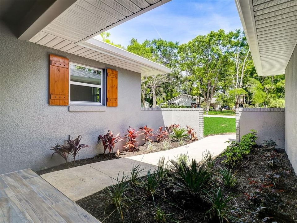 For Sale: $545,901 (4 beds, 2 baths, 1949 Square Feet)