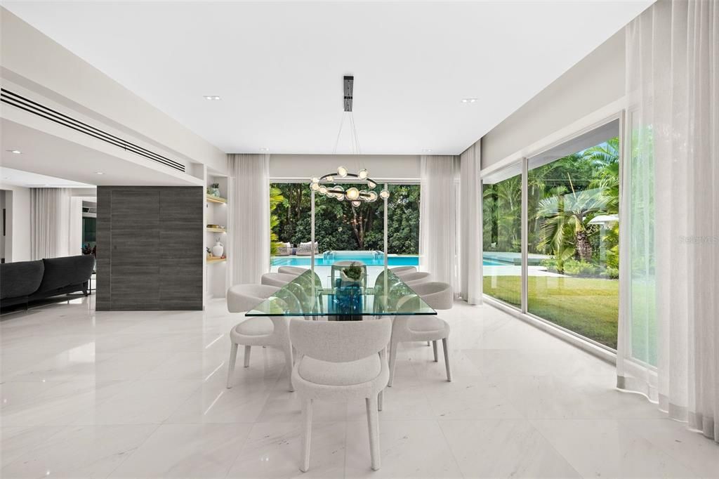 待售: $12,900,000 (6 贝兹, 8 浴室, 9827.4 平方英尺)