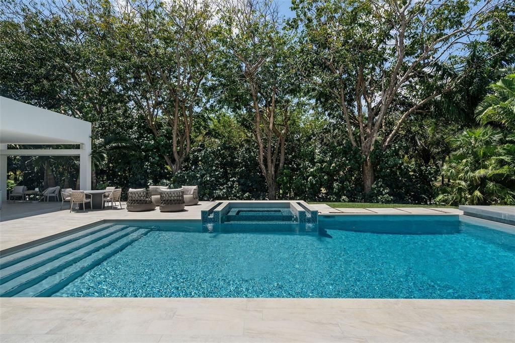 待售: $12,900,000 (6 贝兹, 8 浴室, 9827.4 平方英尺)