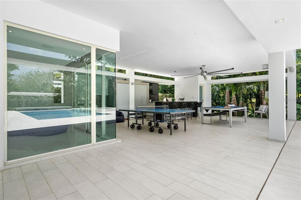 待售: $12,900,000 (6 贝兹, 8 浴室, 9827.4 平方英尺)