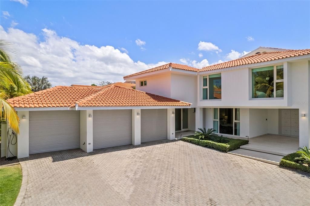 待售: $12,900,000 (6 贝兹, 8 浴室, 9827.4 平方英尺)