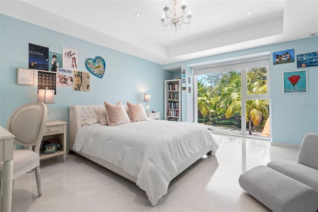 待售: $12,900,000 (6 贝兹, 8 浴室, 9827.4 平方英尺)