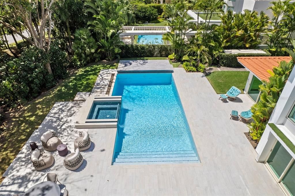 待售: $12,900,000 (6 贝兹, 8 浴室, 9827.4 平方英尺)