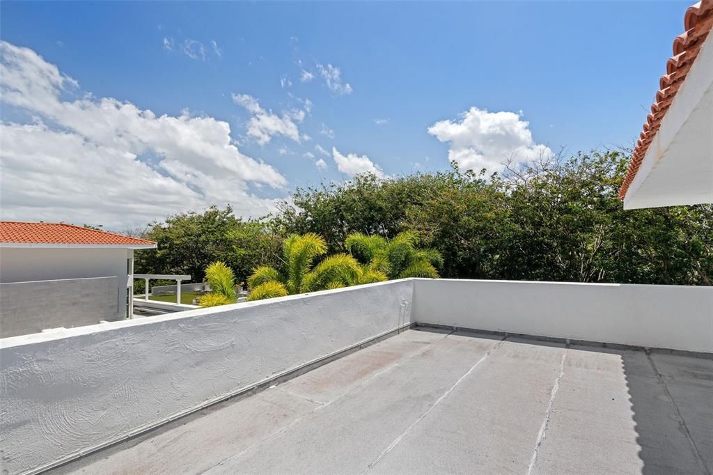 待售: $12,900,000 (6 贝兹, 8 浴室, 9827.4 平方英尺)