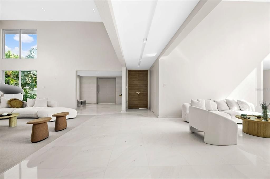 待售: $12,900,000 (6 贝兹, 8 浴室, 9827.4 平方英尺)