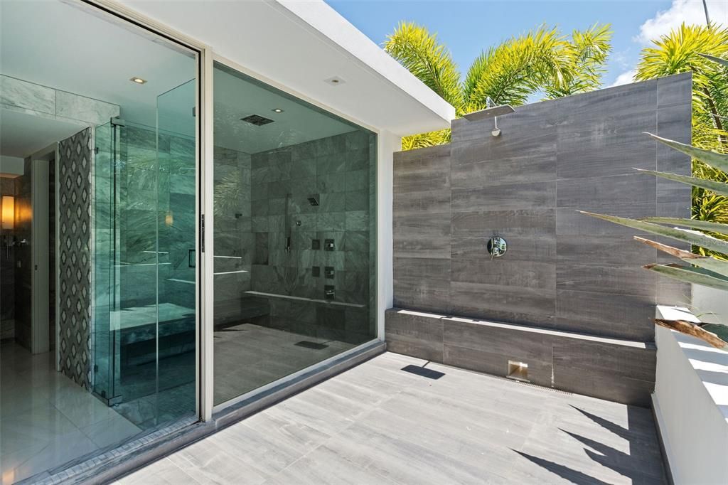 待售: $12,900,000 (6 贝兹, 8 浴室, 9827.4 平方英尺)