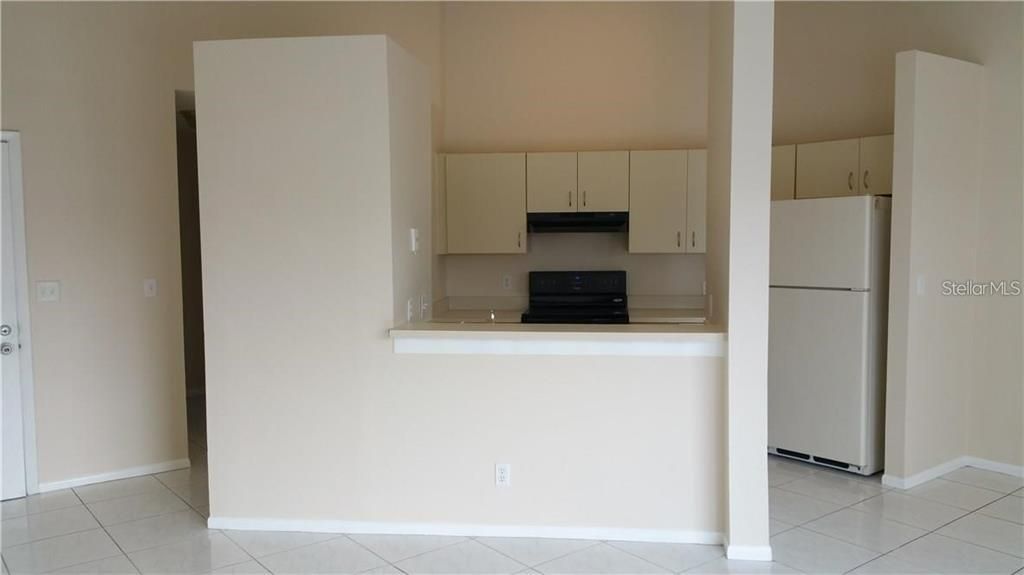 For Rent: $1,645 (2 beds, 2 baths, 900 Square Feet)