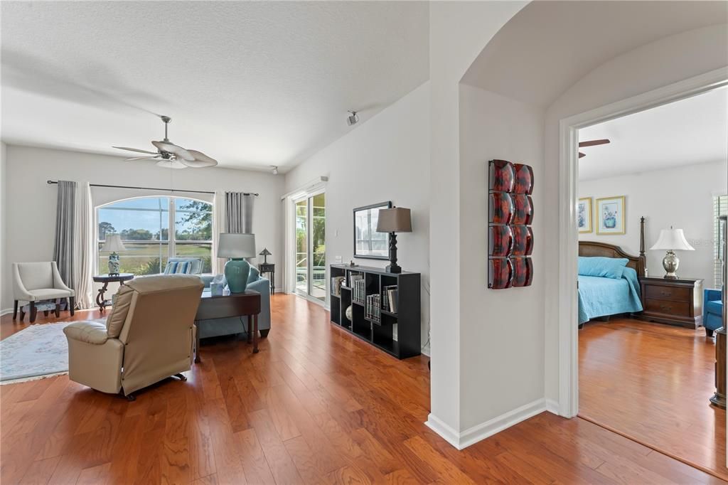 Active With Contract: $560,000 (4 beds, 2 baths, 2534 Square Feet)