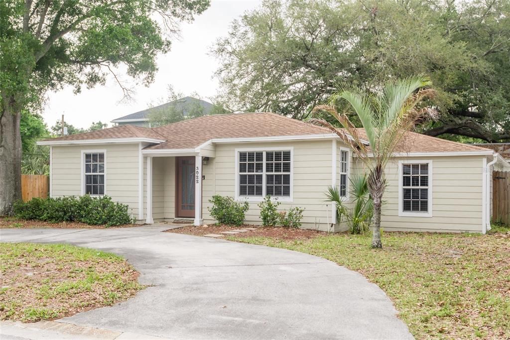 Recently Sold: $399,900 (3 beds, 2 baths, 1147 Square Feet)