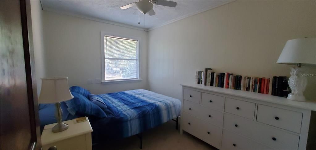Active With Contract: $1,900 (3 beds, 2 baths, 1682 Square Feet)