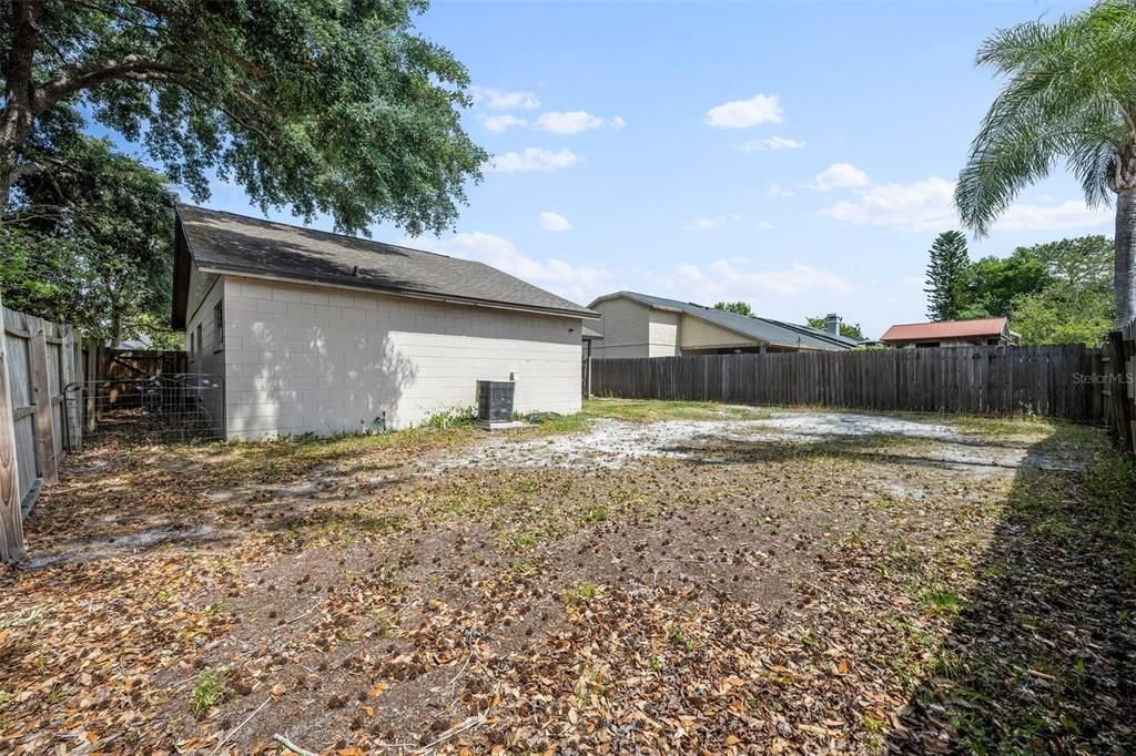 Recently Sold: $345,000 (3 beds, 2 baths, 1144 Square Feet)