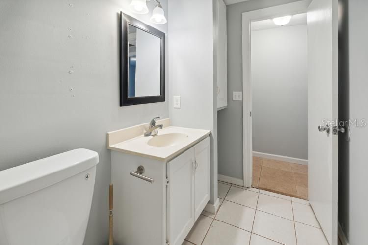 Active With Contract: $185,000 (3 beds, 2 baths, 1198 Square Feet)