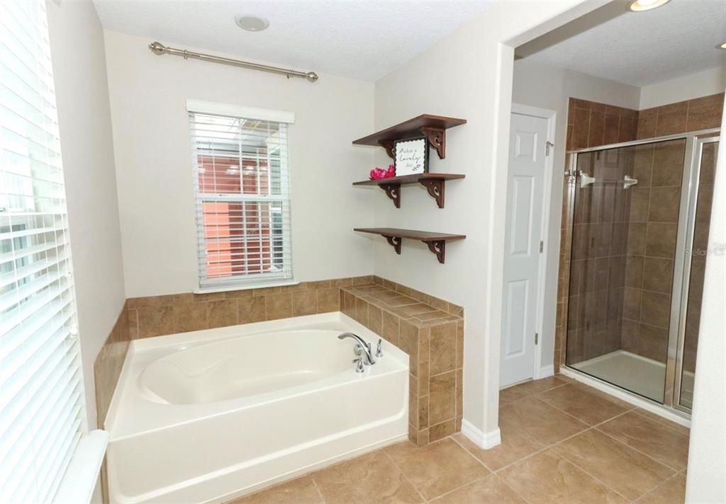 Недавно арендовано: $2,995 (3 спален, 3 ванн, 2213 Квадратных фут)