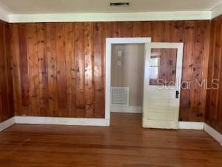 For Rent: $1,650 (3 beds, 2 baths, 1470 Square Feet)