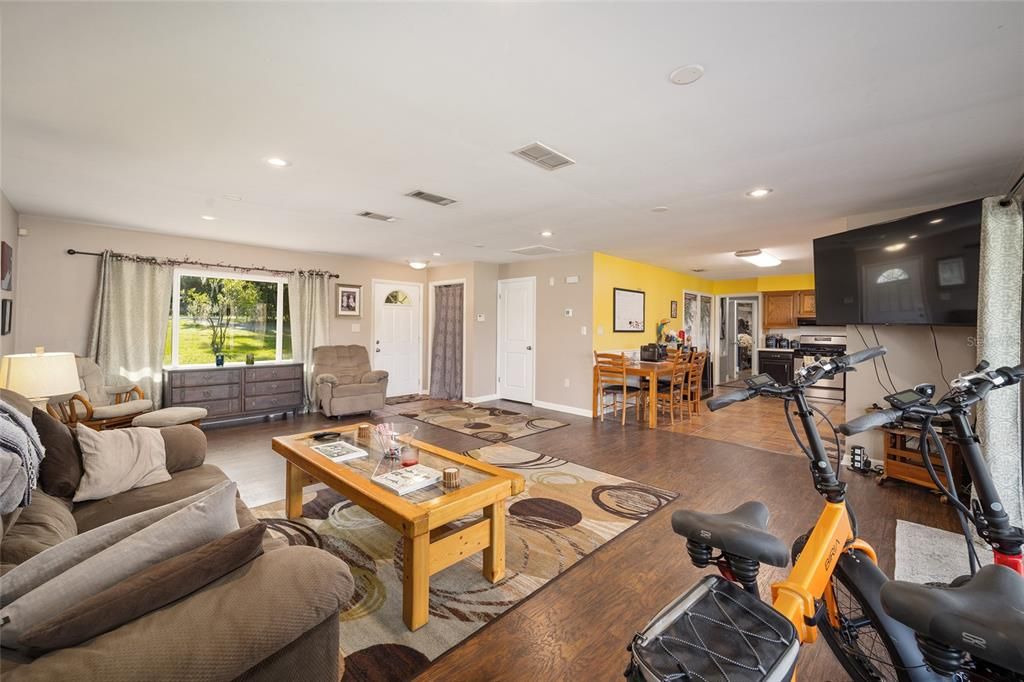 Active With Contract: $425,000 (4 beds, 3 baths, 2016 Square Feet)