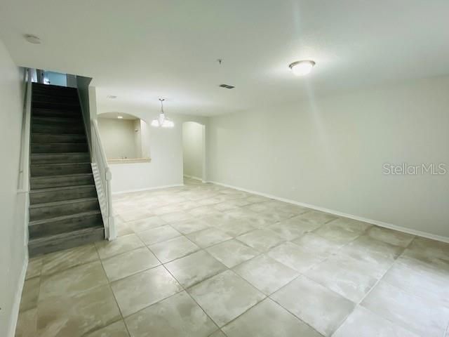 Active With Contract: $2,100 (3 beds, 2 baths, 1530 Square Feet)