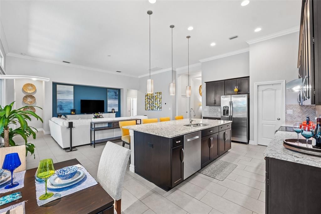 Active With Contract: $665,000 (4 beds, 3 baths, 2502 Square Feet)